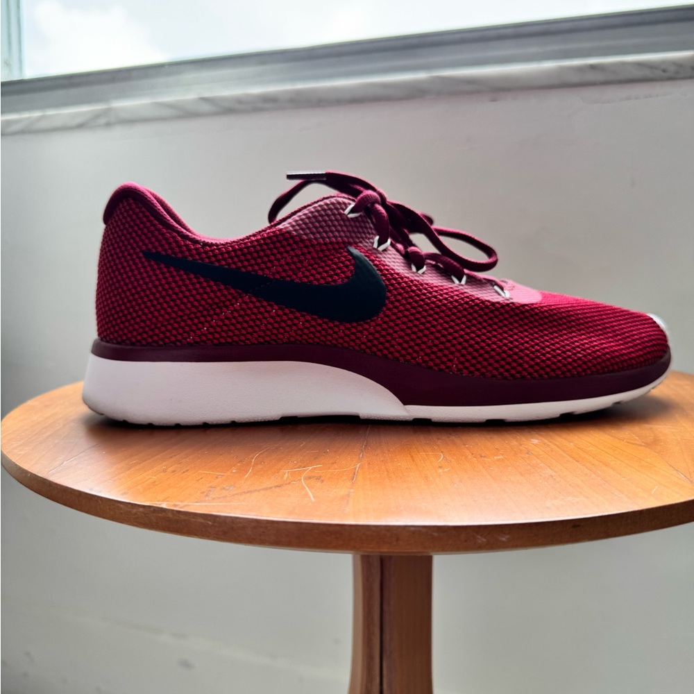 Nike Tanjun Racer Men, Red, Black, White, Running Shoes, Style 921669, Size 10